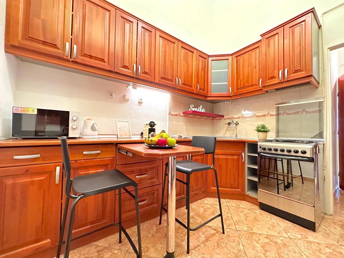 Elizabeth'S Treasure Deluxe Apartment Budapest Luaran gambar