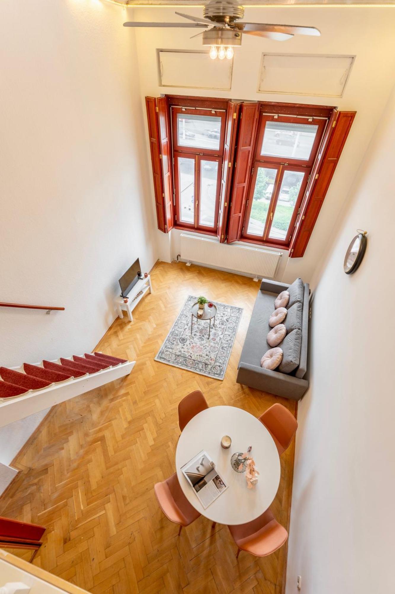 Elizabeth'S Treasure Deluxe Apartment Budapest Luaran gambar